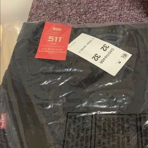 Men's Levi's 511 Slim 32 x 32  black jeans NWT